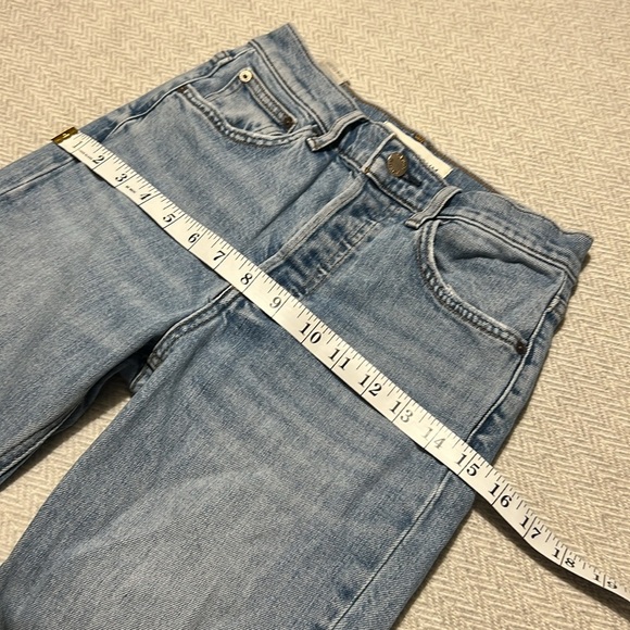 Denim Forum The Yoko high-rise slim.  Size 25 - Picture 6 of 12
